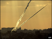 好戰分子經常從加沙向以色列南部地區發射火箭