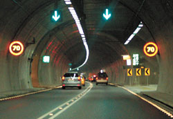 雪山隧道內的時速上限將放寬至80公里