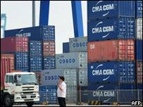 中國高速發展的經濟推動進出口貿易