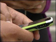 新疆停止限制手機發短信數量