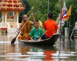 適逢暹羅灣大潮，泰國疏洪恐受阻。　（圖片來源／翻攝自網路）